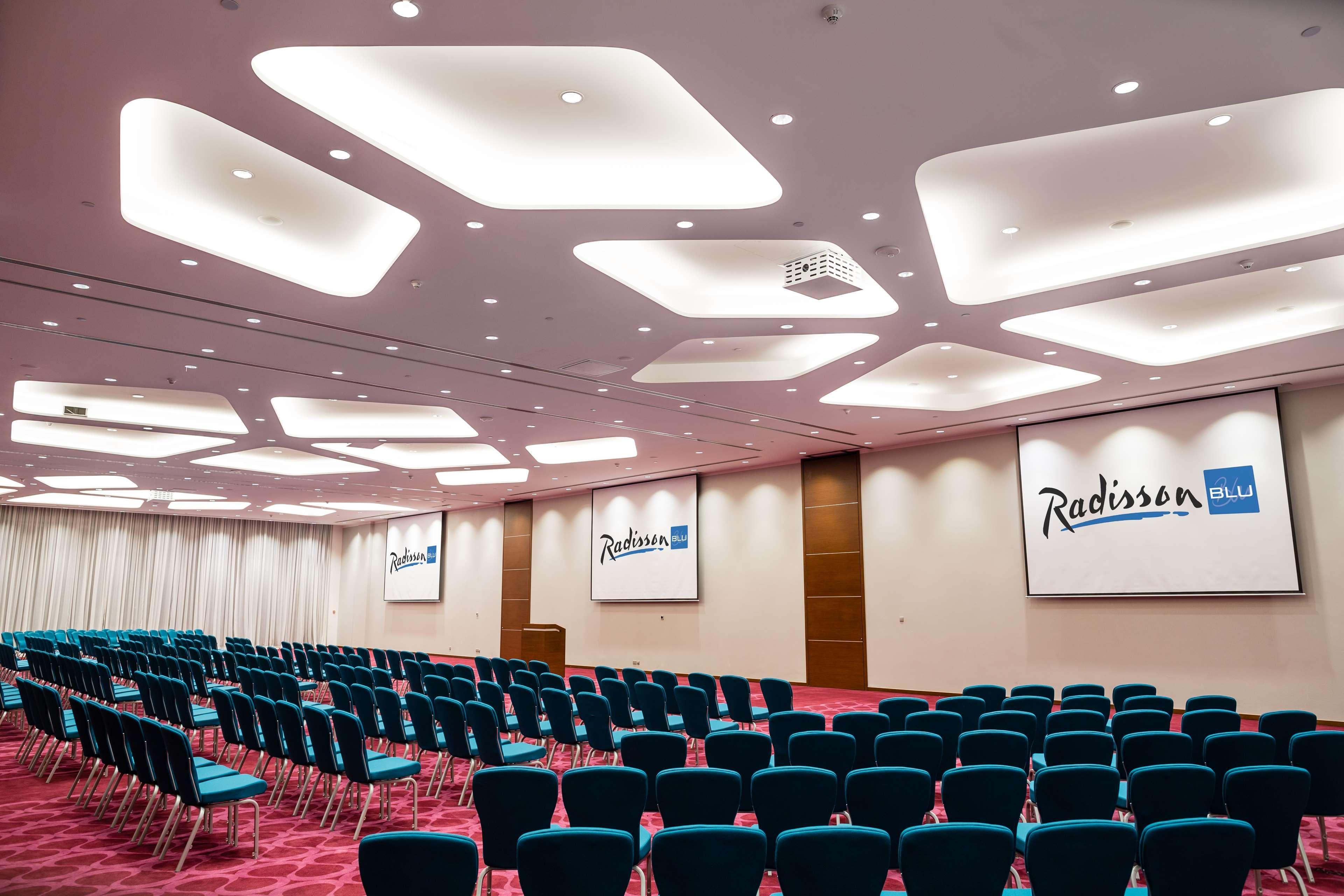 Radisson Blu Hotel, Nairobi Upper Hill Exterior photo