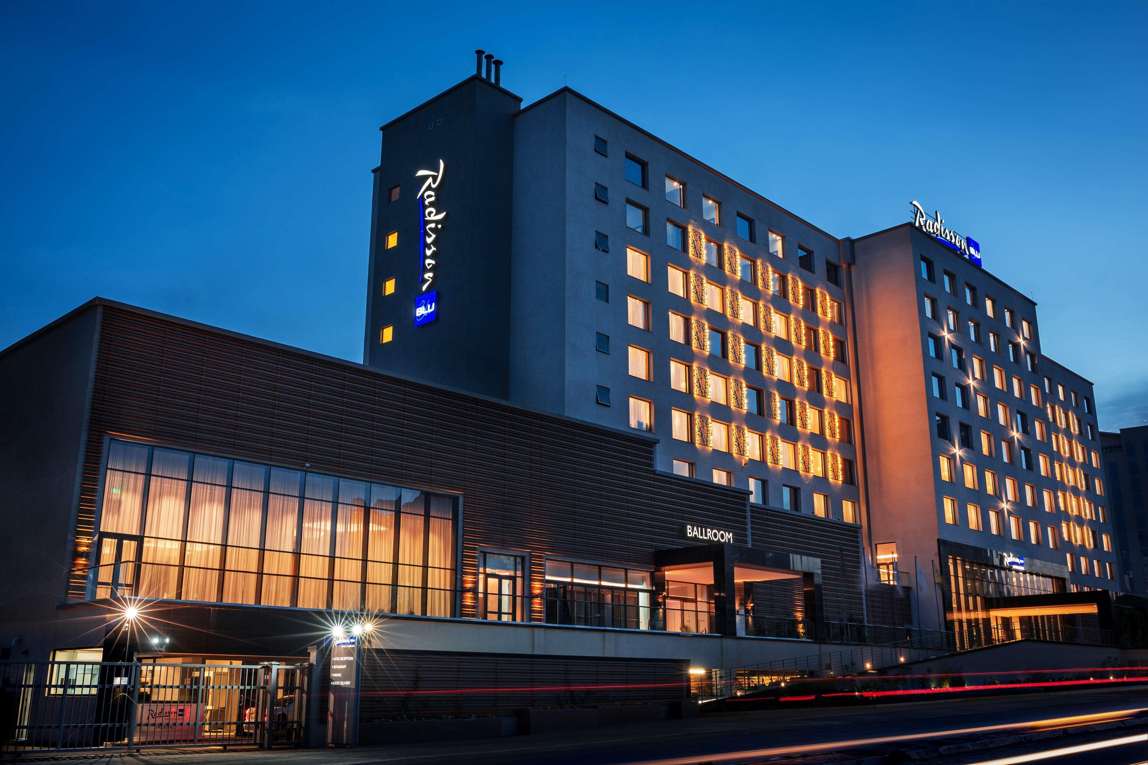 Radisson Blu Hotel, Nairobi Upper Hill Exterior photo